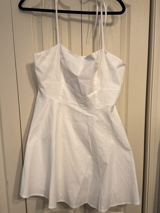 Lulus Dresses & Skirts - Lulus Size Large White Dress with Adjustable Straps, NWT, Never Worn